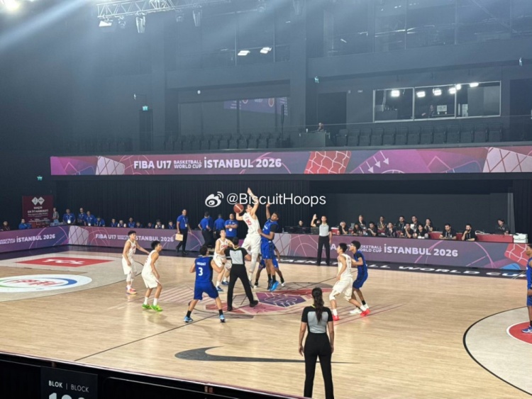 7队NBA球探现场考察中国U17 委内瑞拉一役引多方关注 7队NBA球探现场考察中国U17 委内瑞拉一役引多方关注