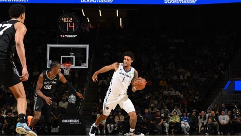 夏联：勇士金队98-69轻取马刺 伦德博格11+8+2帽 李贤重11分