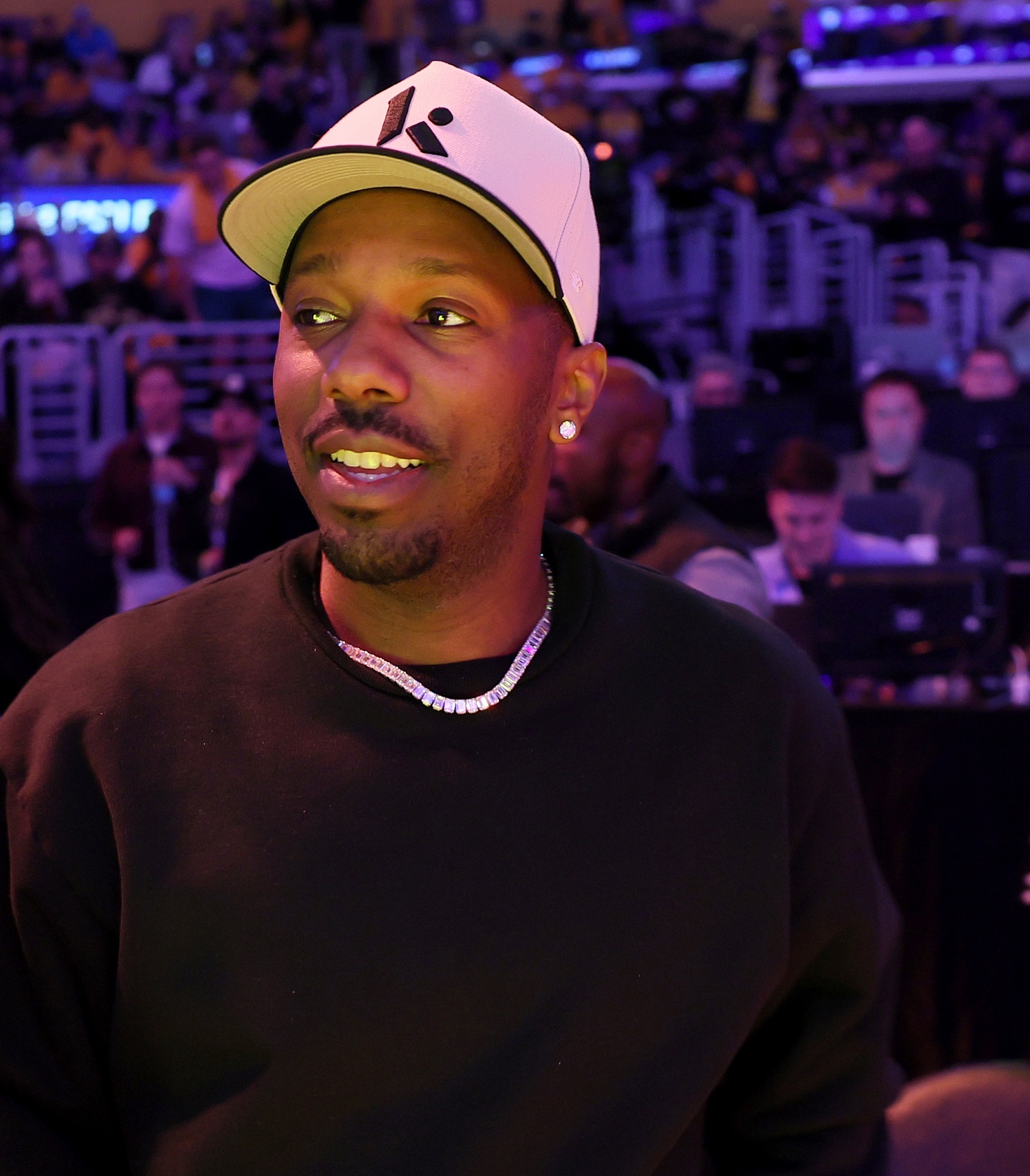 据可靠消息:里奇·保罗持续与骑士高层会面 詹姆斯回归路径浮现