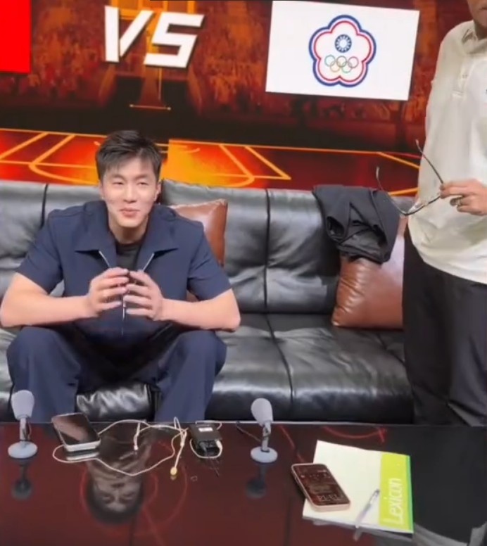 郭艾伦回应退役传闻:饭刚吃一半 还没打够
