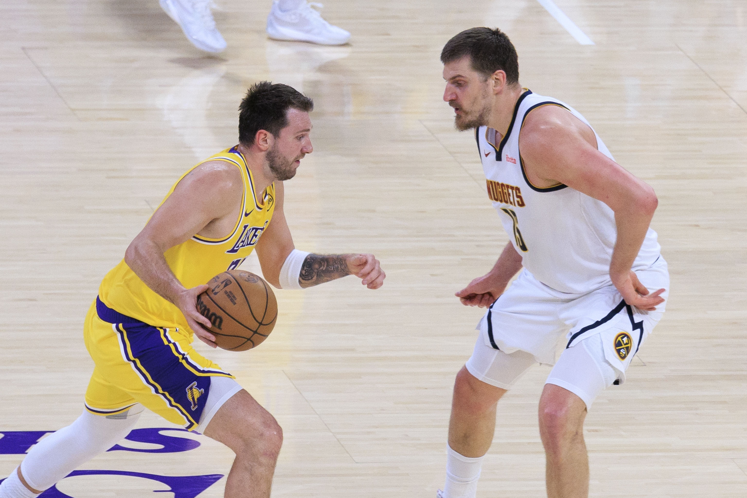 近5季10板10助场数榜:约基奇160场断层领先 东契奇61场第二 近5季10板10助场数榜:约基奇160场断层领先 东契奇61场第二