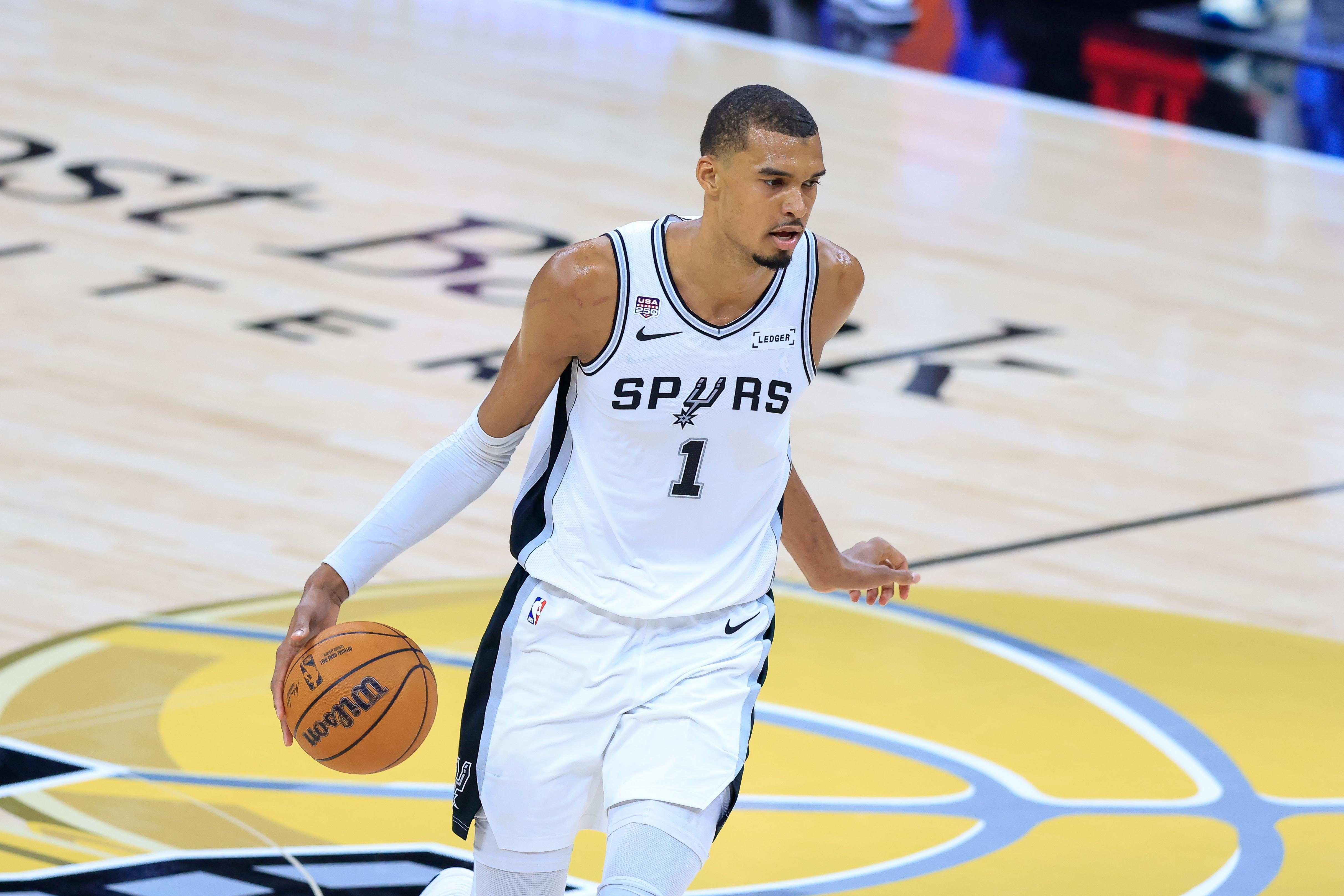 文班亚马成NBA2K27封面人物 上赛季MVP前三+双一阵+DPOY