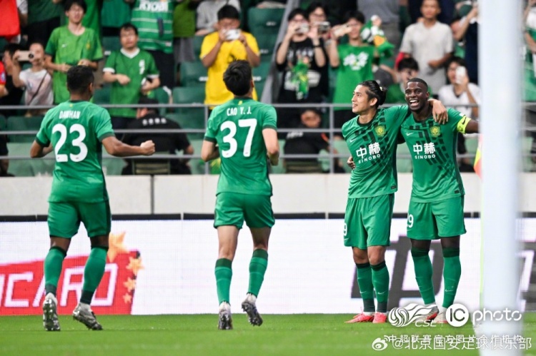 法比奥点射张稀哲中柱制胜 北京国安主场2-1浙江绿城